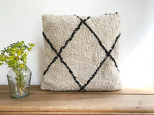 Load image into Gallery viewer, Berber Cushion (50x50)